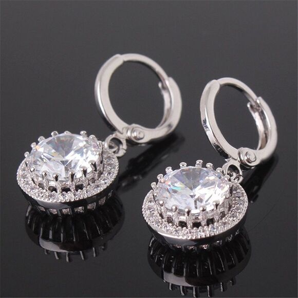 ✨HP✨Silver Tone Round Drop Dangle Earrings✨ - Picture 1 of 4